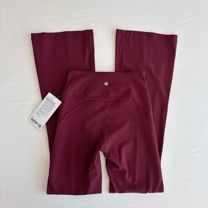 NWT lululemon Groove No Line HR Flared Pant *Heart Burgundy Bay Size 6